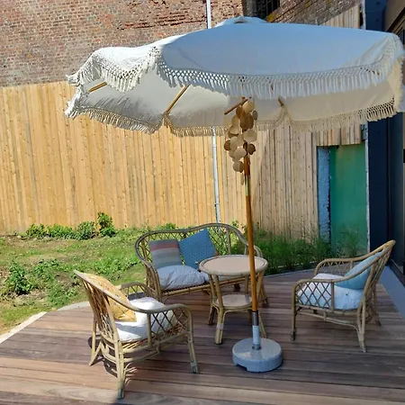 La Tour Obin Bed & Breakfast Philippeville